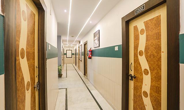 Lobby-corridor