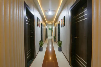 Lobby-corridor