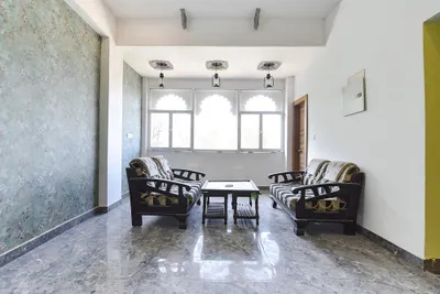 Sitting Area