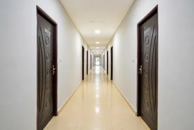 Lobby-corridor