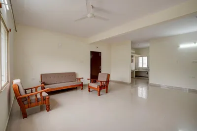 Lobby-corridor