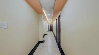 Lobby-corridor