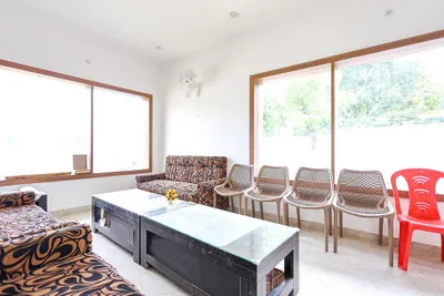 Sitting Area