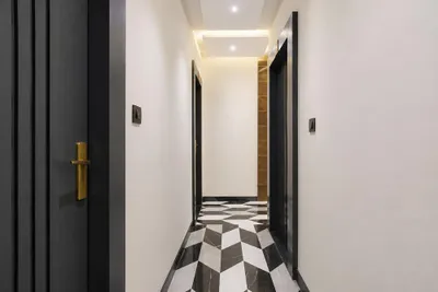Lobby-corridor