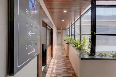 Lobby-corridor