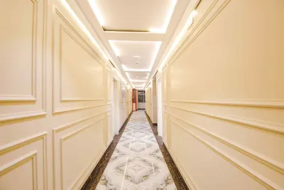 Lobby-corridor