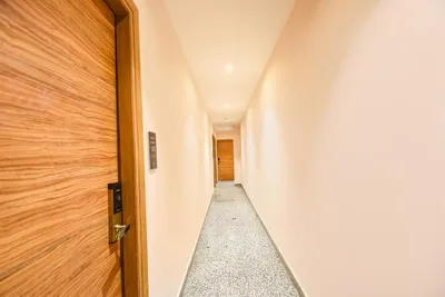 Lobby-corridor