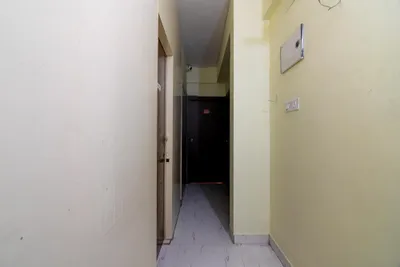 Lobby-corridor