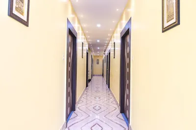 Lobby-corridor