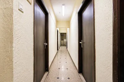Lobby-corridor