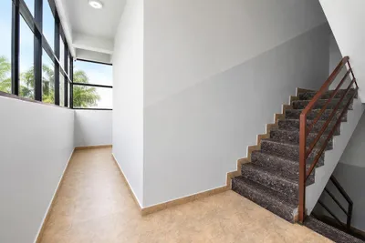 Lobby-corridor