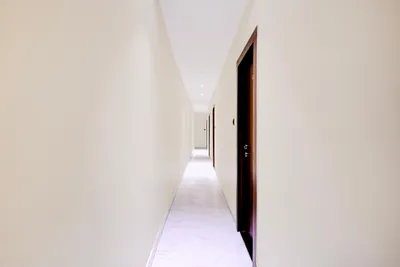 Lobby-corridor