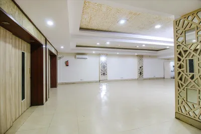 Lobby-corridor