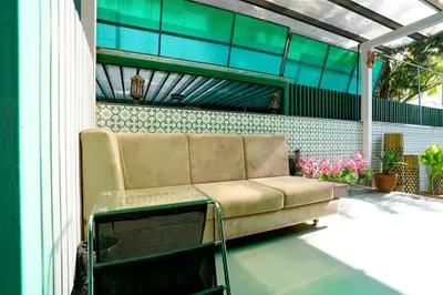 Sitting Area