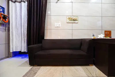 Sitting Area