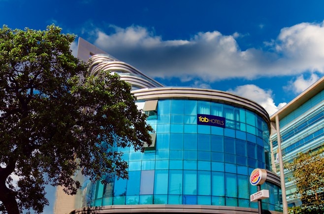 Fabhotel Atlas Plaza Andheri East Mumbai Budget Hotels Rooms Image Fabhotel Le Western Andheri Mumbai