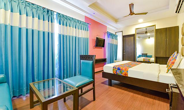 FabHotel Telikos Silver, Karelibagh, Vadodara: Reviews, Photos & Offers ...