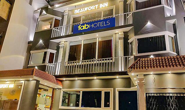Hotels Near Hazrat Nizamuddin Railway Station FabHotel The Beaufort Inn, Hazrat Nizamuddin Railway Station, New Delhi