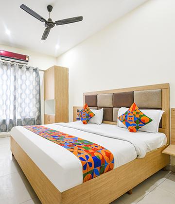 Hotels near Panchkula Inter State Bus Terminus, Chandigarh