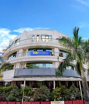 Hotels near Kharghar Railway Station, Mumbai - Book @ 1354