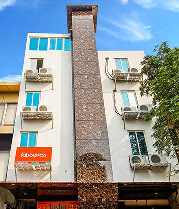 Hotels In Saket New Delhi Saket Hotels Booking 1526 Fabhotels