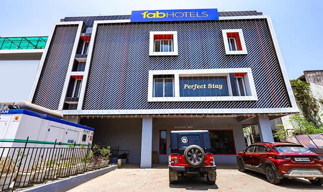 FabHotel Perfect Stays, Kovilambakkam, Chennai: Reviews, Photos ...