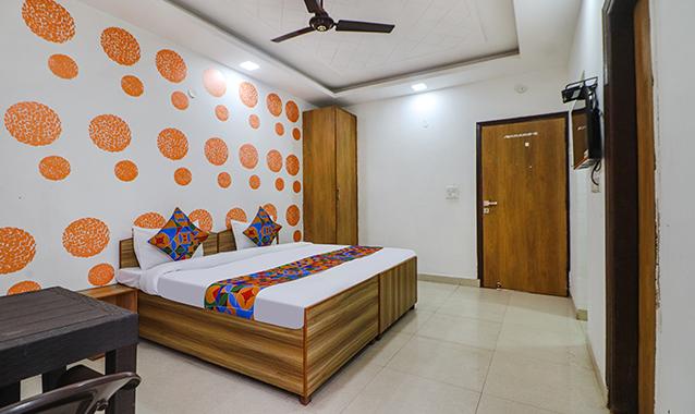 FabExpress Abode Inn, Dwarka, New Delhi: Reviews, Photos & Offers ...