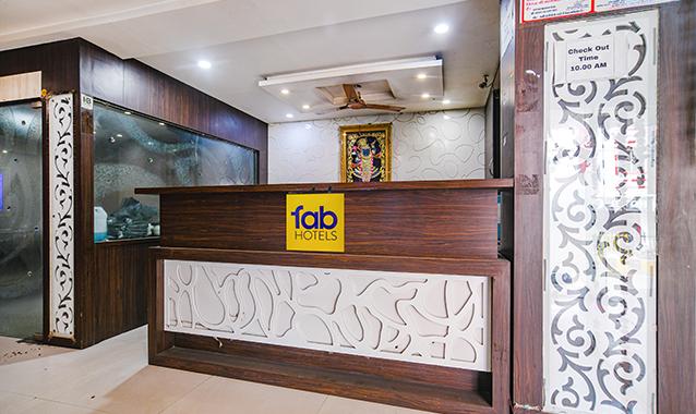 FabExpress Shivam Palace, Near Mahakal Mandir, Ujjain: Reviews, Photos ...