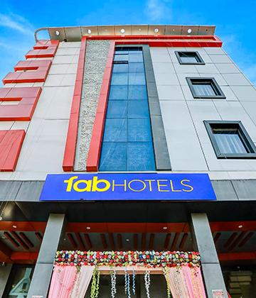 Hotels near Lucknow Airport, Lucknow - Hotels from Rs.888