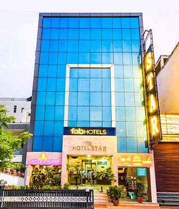 4 star hotels near delhi airport terminal 1