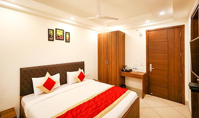 FabHotel La Paz Stay B&B, Malviya Nagar, New Delhi: Reviews, Photos ...