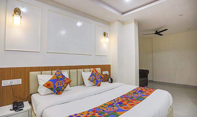 FabHotel Cosmos, Civil Lines, Prayagraj: Reviews, Photos & Offers ...