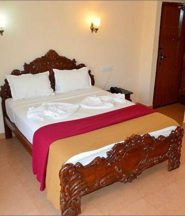 FabExpress VT Resort With Pool, Calangute Beach Hotel, Calangute,Goa