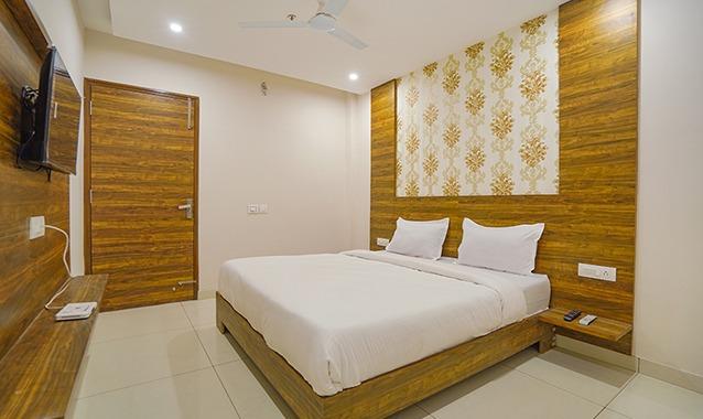 FabHotel HC Mohali Inn, Balongi, Mohali: Reviews, Photos & Offers ...