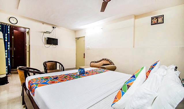 FabExpress Aditya Yatri Nivas  Ramanuja Circle  Tirupati  Reviews