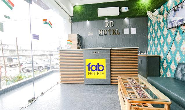 Fabexpress Rd, Zirakpur Panchkula Kalka Highway, Zirakpur: Reviews 