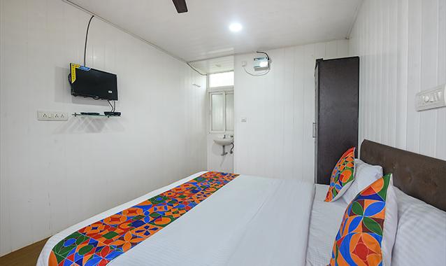 Room Image of FabExpress Vincy Place, Goa