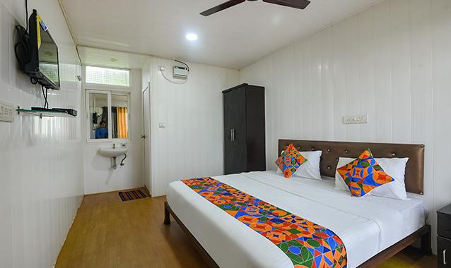 Room Image of FabExpress Vincy Place, Goa