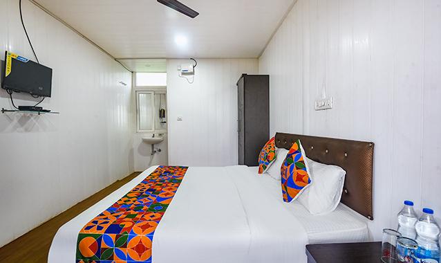 Room Image of FabExpress Vincy Place, Goa