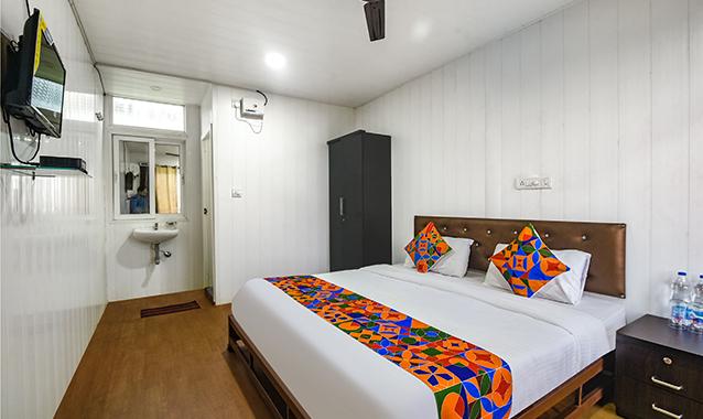 Room Image of FabExpress Vincy Place, Goa