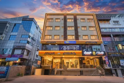 FabHotel Rove Inn & Suites