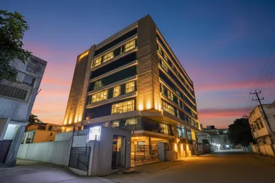 FabHotel Royal International